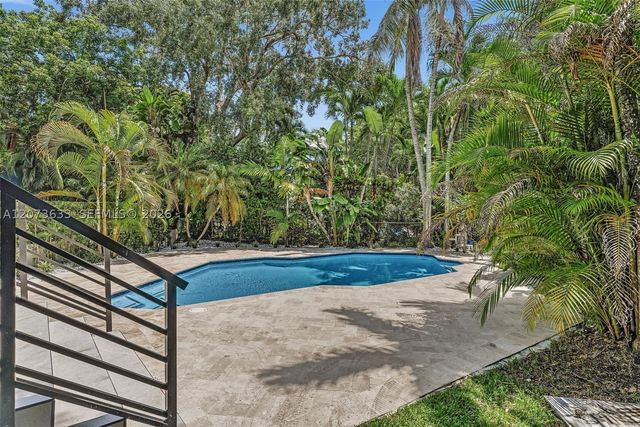 7920 SW 132nd St, Pinecrest, FL 33156