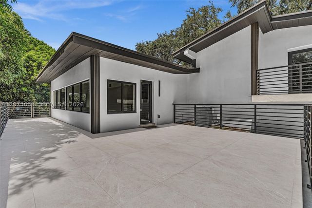 7920 SW 132nd St, Pinecrest, FL 33156