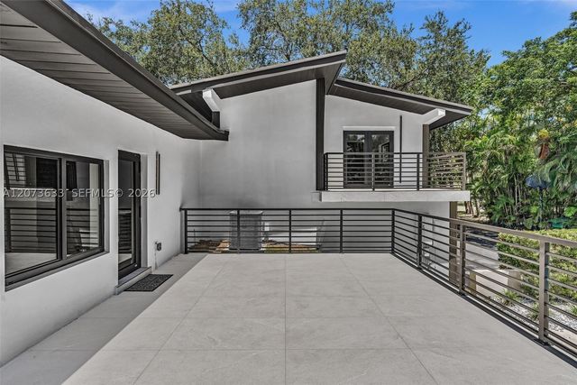 7920 SW 132nd St, Pinecrest, FL 33156