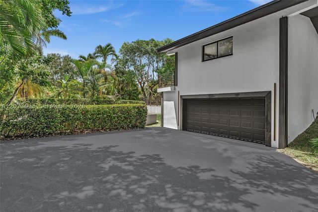 7920 SW 132nd St, Pinecrest, FL 33156