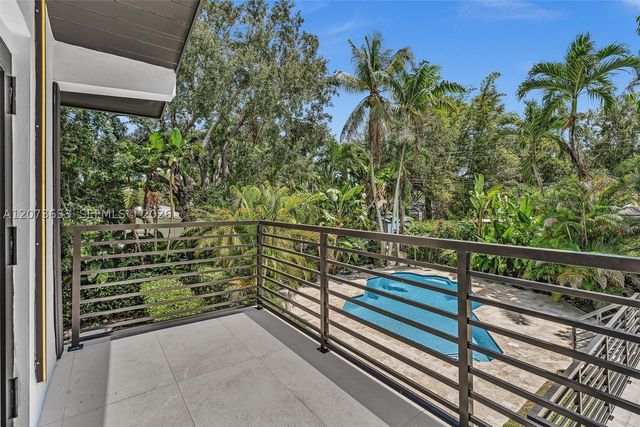 7920 SW 132nd St, Pinecrest, FL 33156