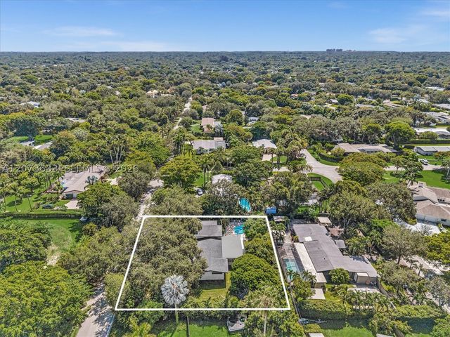 7920 SW 132nd St, Pinecrest, FL 33156