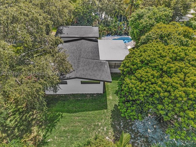 7920 SW 132nd St, Pinecrest, FL 33156