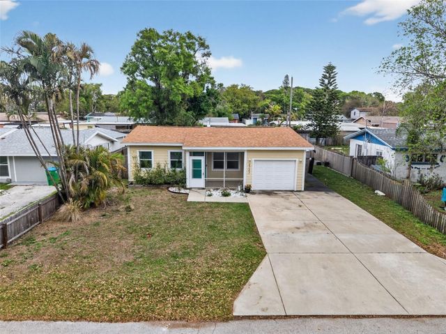 4245 78TH LANE N, St Petersburg, FL 33709