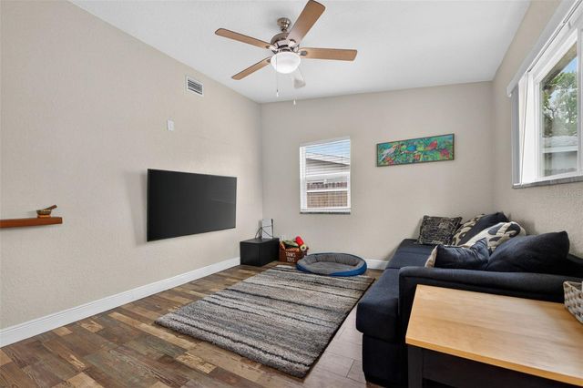 4245 78TH LANE N, St Petersburg, FL 33709