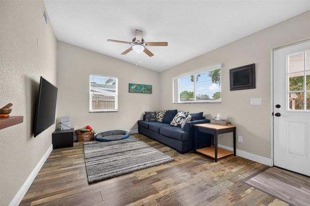 4245 78TH LANE N, St Petersburg, FL 33709