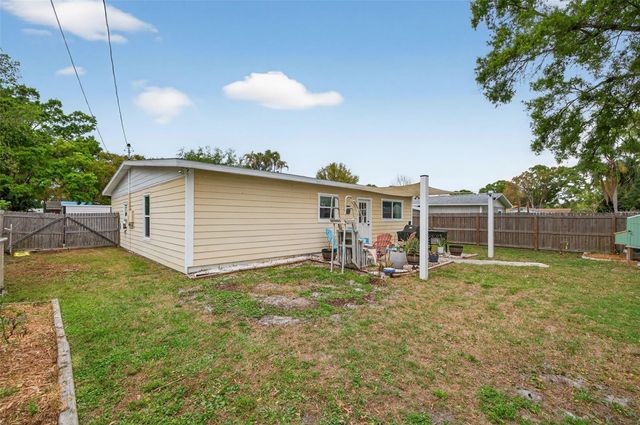 4245 78TH LANE N, St Petersburg, FL 33709