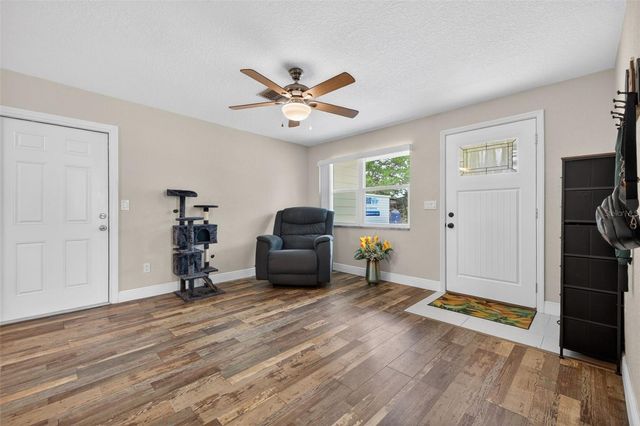 4245 78TH LANE N, St Petersburg, FL 33709