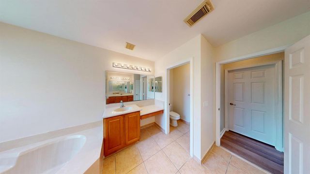 6786 Aliso Avenue, West Palm Beach, FL 33413