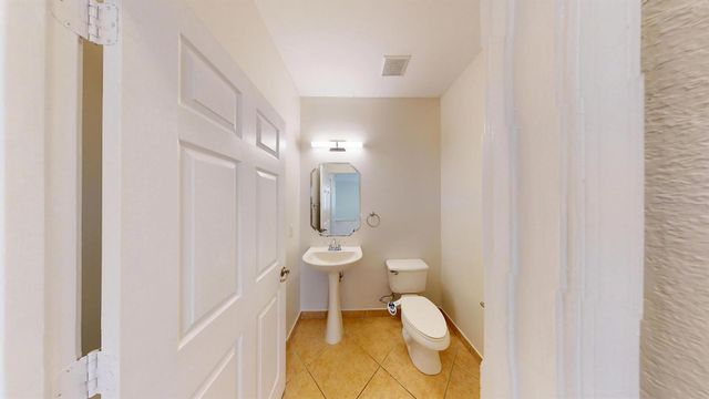 6786 Aliso Avenue, West Palm Beach, FL 33413