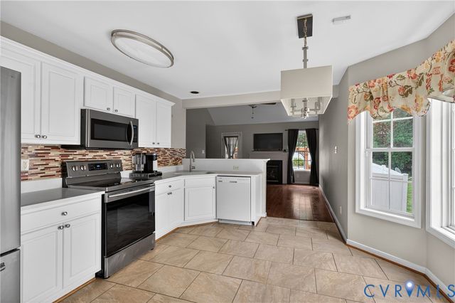 10001 Crystal Lake Ave, Henrico, VA 23059