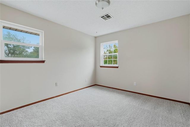 1701 Camelot Drive, Norman, OK 73069