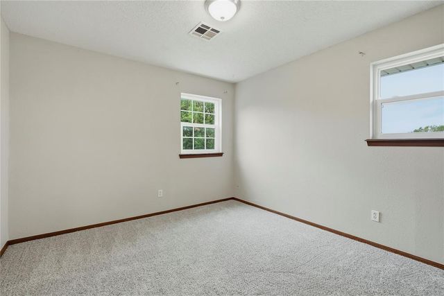 1701 Camelot Drive, Norman, OK 73069