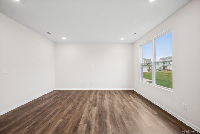 1905 Salt Springs Drive, Saline, MI 48176