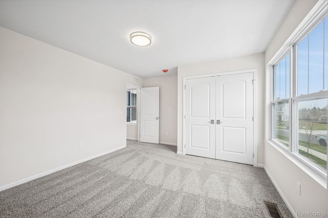 1905 Salt Springs Drive, Saline, MI 48176