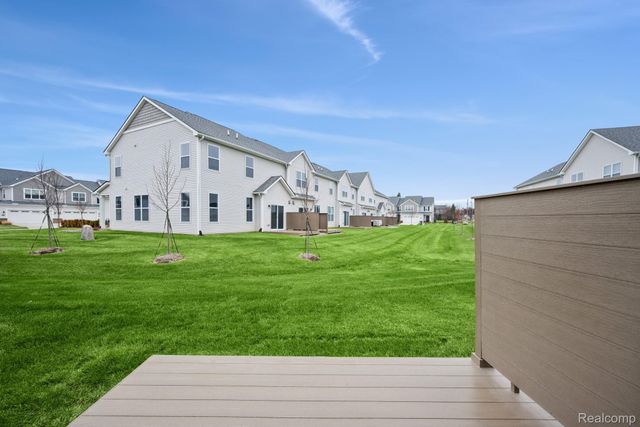 1905 Salt Springs Drive, Saline, MI 48176