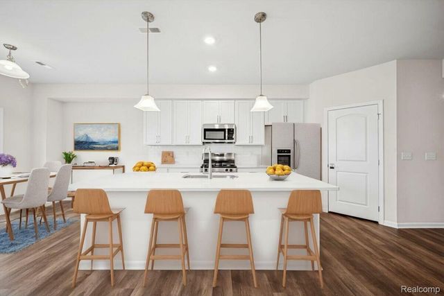 1905 Salt Springs Drive, Saline, MI 48176