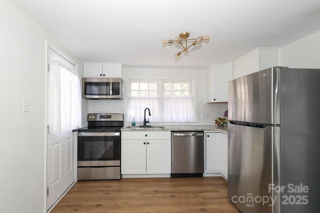 517 Roberts Avenue, York, SC 29745