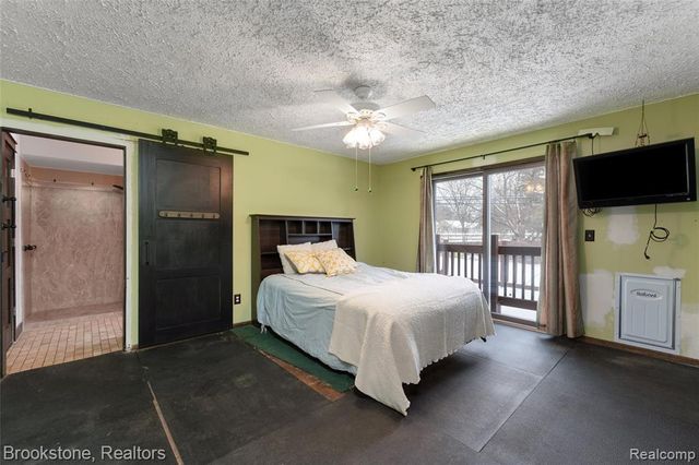 1630 Orchid Street, Waterford, MI 48328