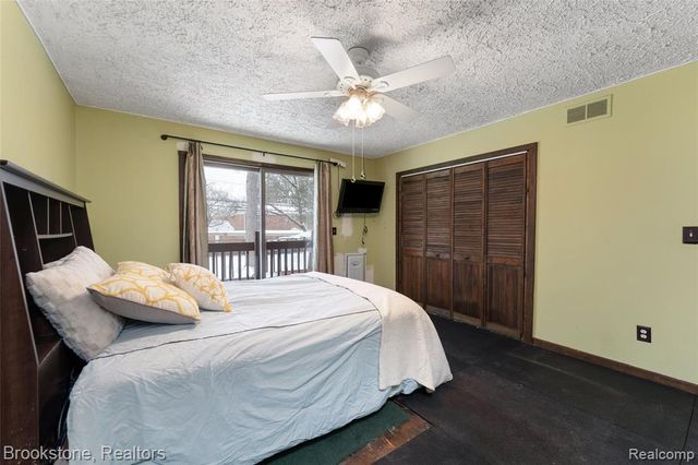 1630 Orchid Street, Waterford, MI 48328