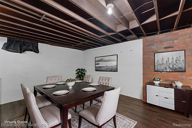 1630 Orchid Street, Waterford, MI 48328