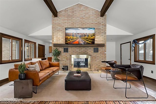 1630 Orchid Street, Waterford, MI 48328