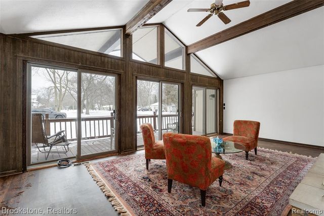 1630 Orchid Street, Waterford, MI 48328