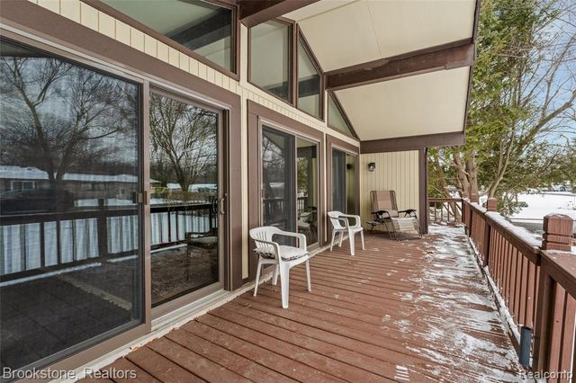 1630 Orchid Street, Waterford, MI 48328