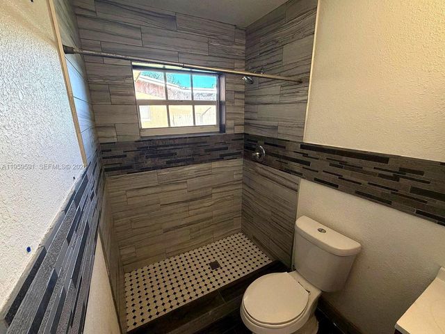 14407 NE 5th Ave 14407, Miami, FL 33161