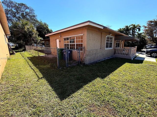 14407 NE 5th Ave 14407, Miami, FL 33161