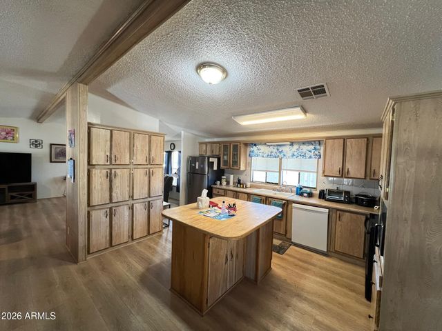 2516 N 56TH Street, Mesa, AZ 85215
