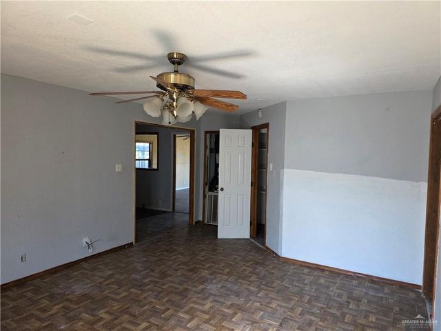 484 E Charles Avenue, Raymondville, TX 78580