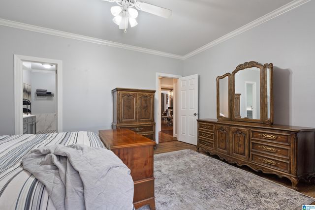 3137 CHESTNUT OAKS DRIVE, Hoover, AL 35244