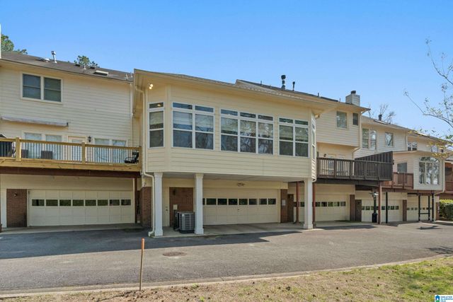 3137 CHESTNUT OAKS DRIVE, Hoover, AL 35244