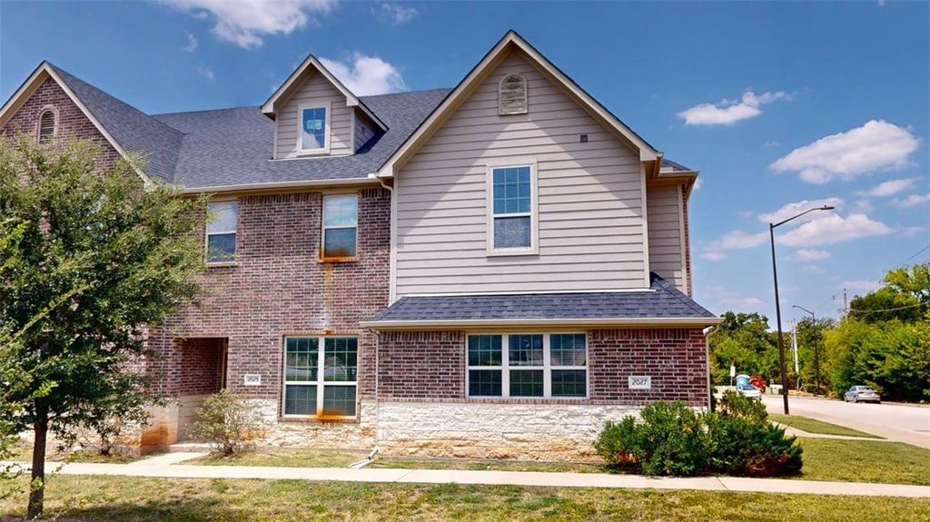 2027 Harvey Mitchell Parkway S, College Station, TX 77840 — exterior
