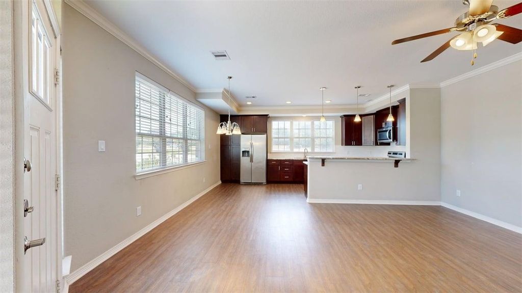 2027 Harvey Mitchell Parkway S, College Station, TX 77840 — photo 4
