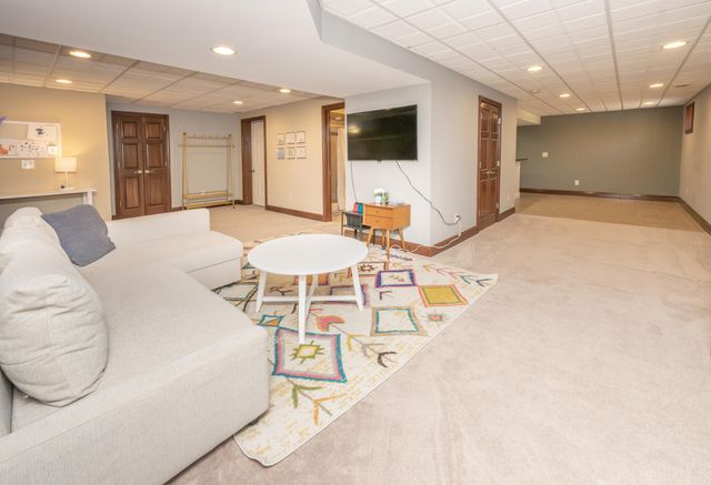 5605 Regal Ridge Drive, Burlington, KY 41005