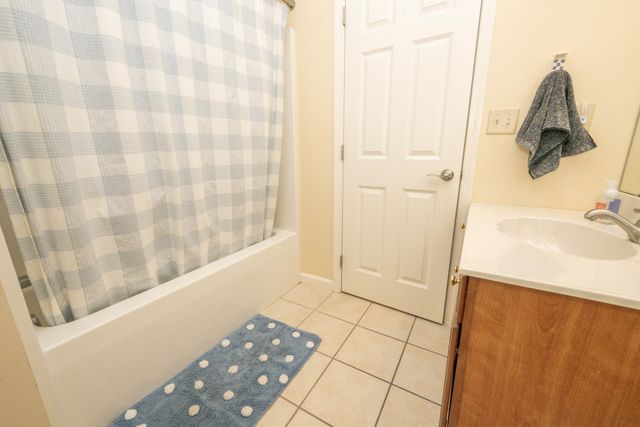 5605 Regal Ridge Drive, Burlington, KY 41005