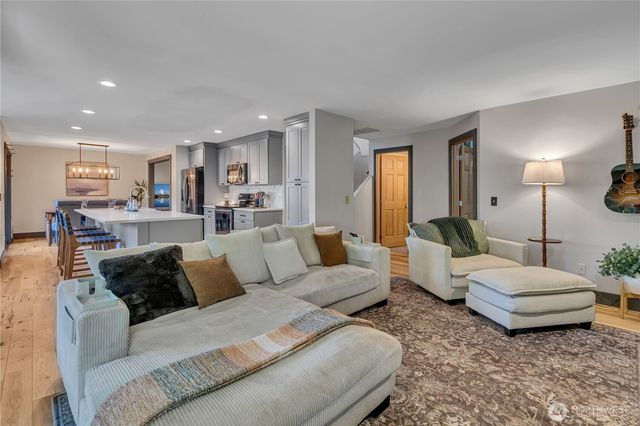 15850 SE 156th Street, Renton, WA 98058
