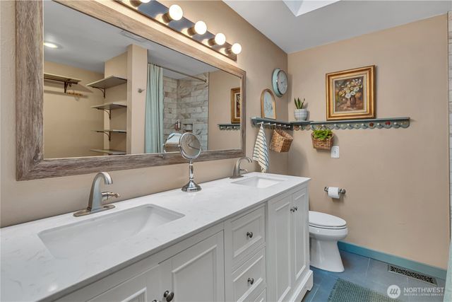 15850 SE 156th Street, Renton, WA 98058
