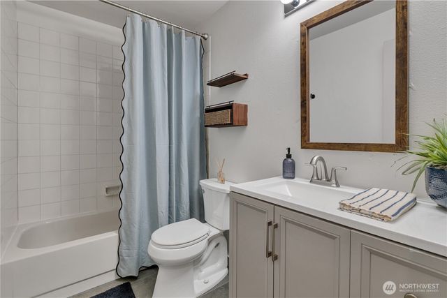 15850 SE 156th Street, Renton, WA 98058