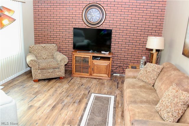 5109 Birchcrest Avenue, Austintown, OH 44515