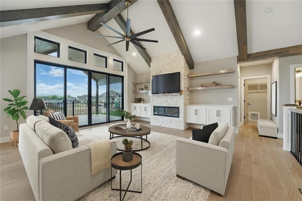 361 NW patch Court, Lee's Summit, MO 64081