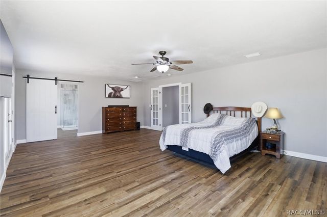 9560 N Parkwood Avenue, Dunnellon, FL 34433