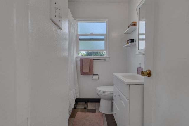 628 Fir St, Manteca, CA 95336