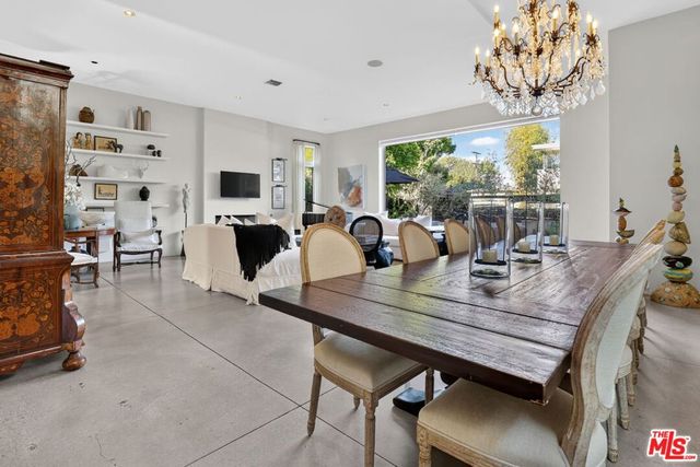2425 Clement Avenue, Los Angeles, CA 90291