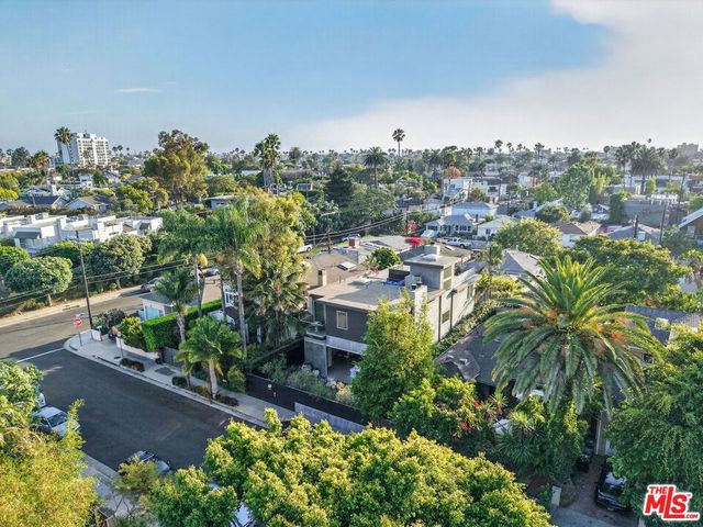 2425 Clement Avenue, Los Angeles, CA 90291