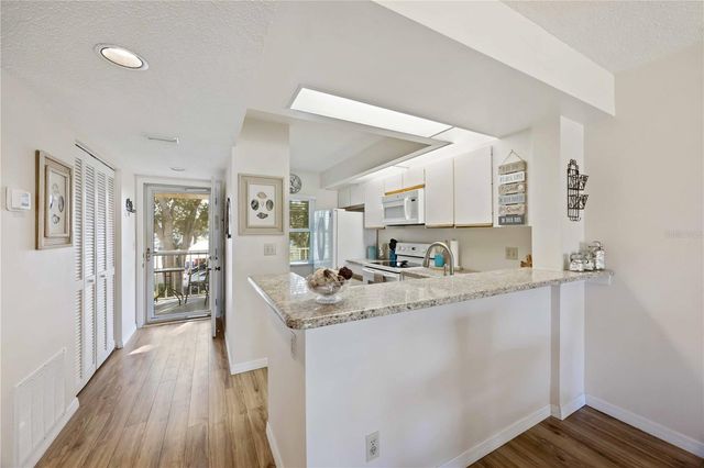 433 CERROMAR LANE 440, Venice, FL 34293