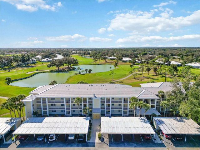 433 CERROMAR LANE 440, Venice, FL 34293