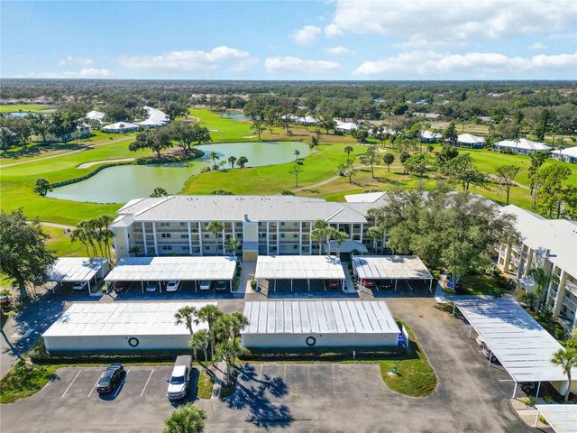 433 CERROMAR LANE 440, Venice, FL 34293